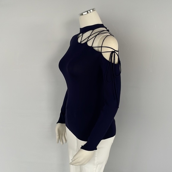 NWOT Venus Knit Top Size X Small Navy - Picture 5 of 6